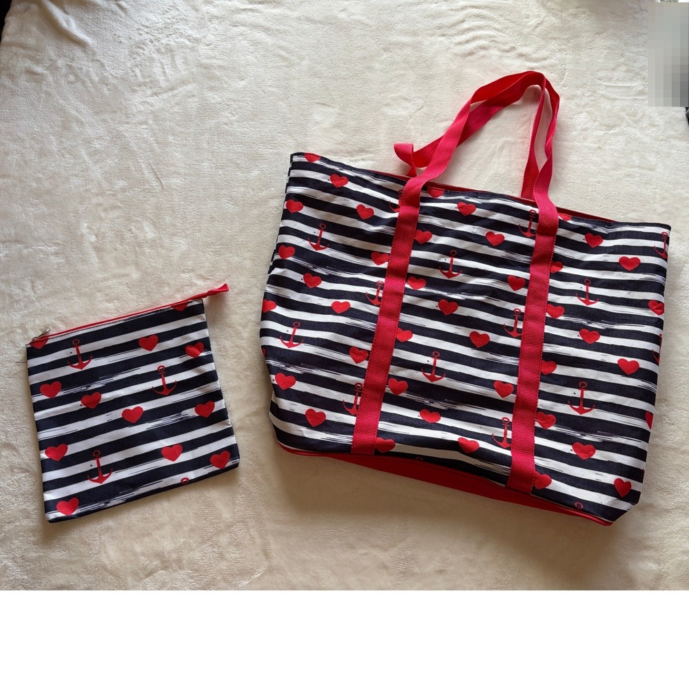 Red Nautical Heart Anchor Striped Tote Bag Pouch Set Womens OS Excellent
